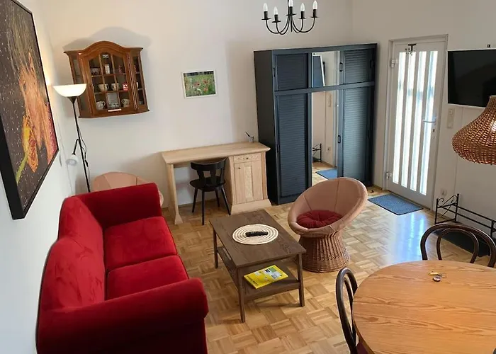 Gemuetliches 2P-Apartment In Ruhiger Lage