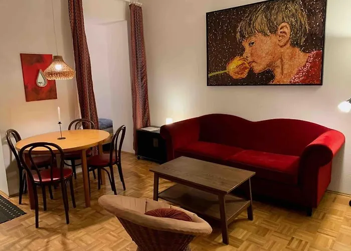 Gemuetliches 2P-Apartment In Ruhiger Lage